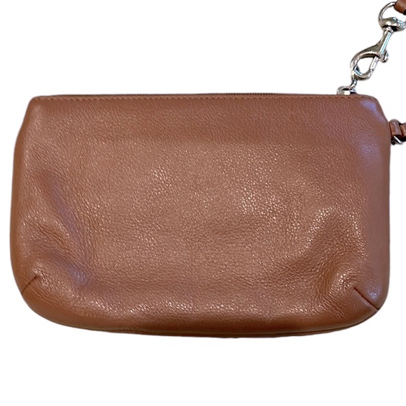 COACH Park Saddle Brown Leather Wristlet Clutch - Picture 5 of 16